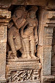 The great Chola temples of Tamil Nadu - The Airavatesvara temple of Darasuram. Detail of the balustrade of the  N-E corner of the prakara-wall. 